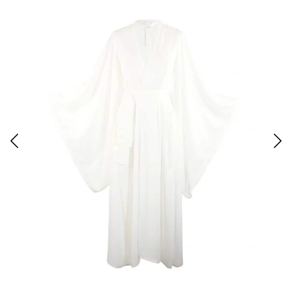 Jennafer Grace Ivory Sheer Kimono - Picture 12 of 14